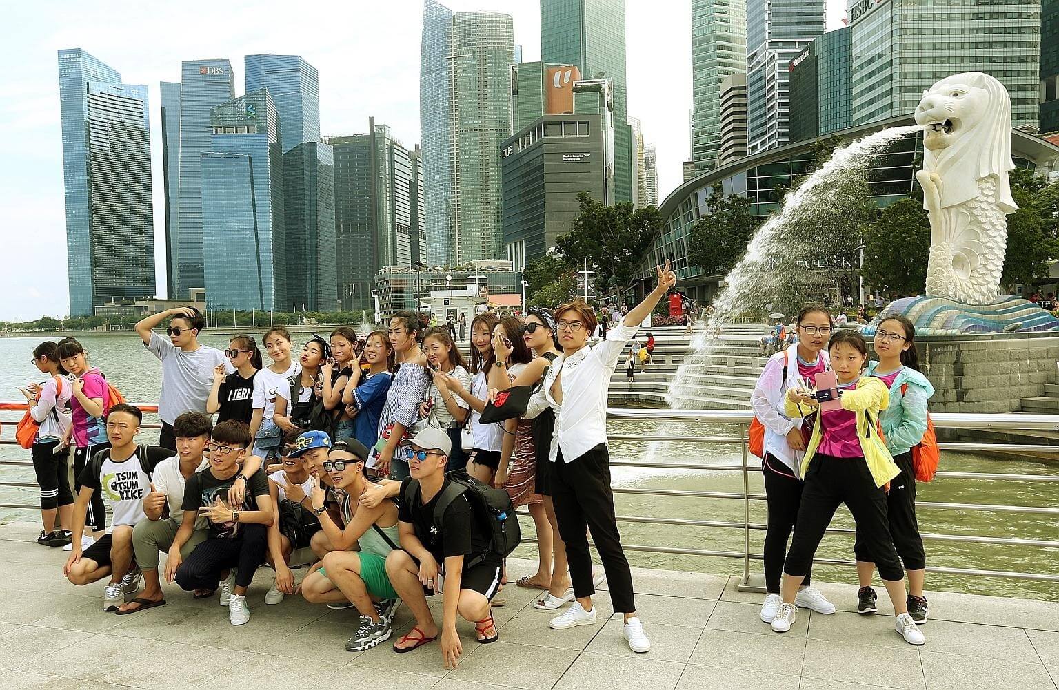 Golden Week Chinese Tourists Preferred Japan, Thailand, and Singapore