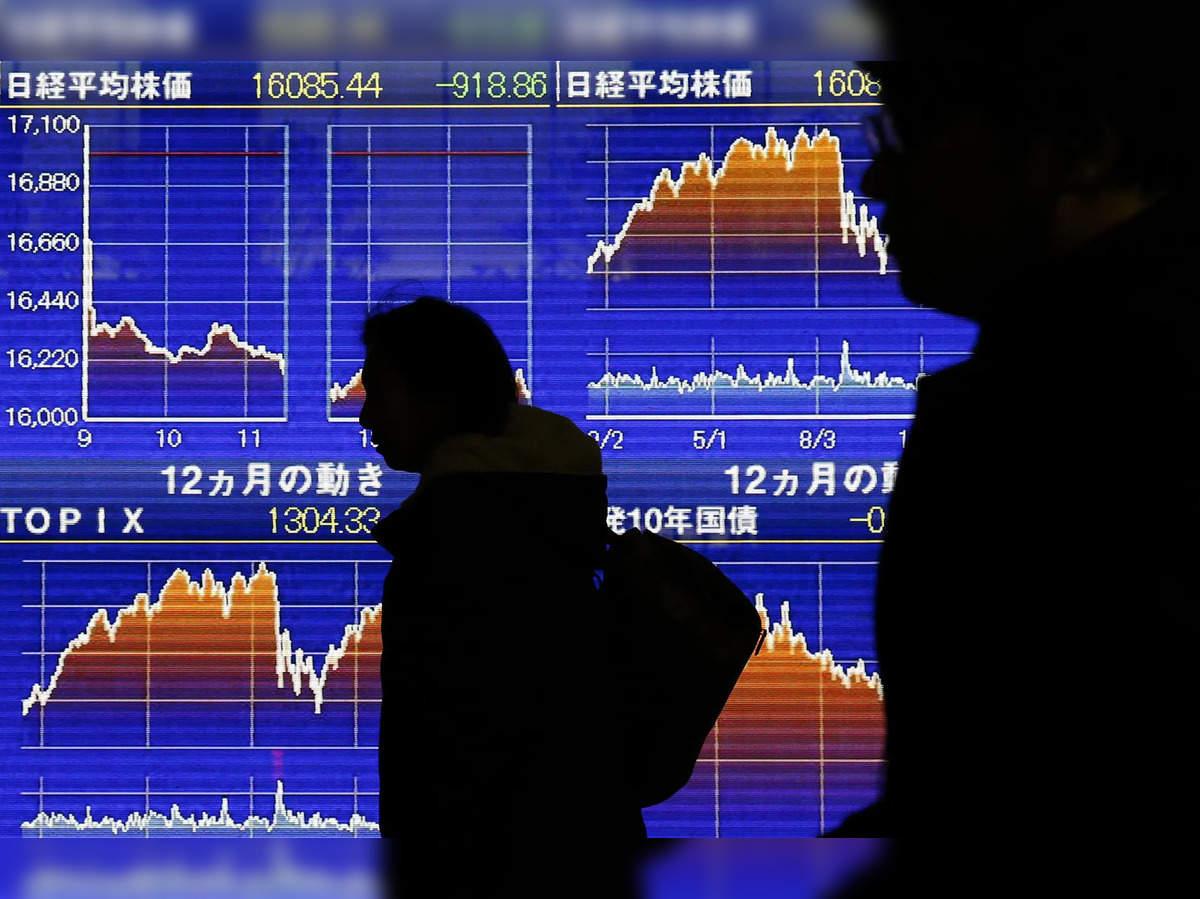 Fed's Rate Cut Sparks Mixed Reaction in Asian Markets