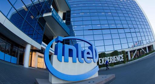 US Reduces Intel’s Federal Chips Grant Below $8 Billion