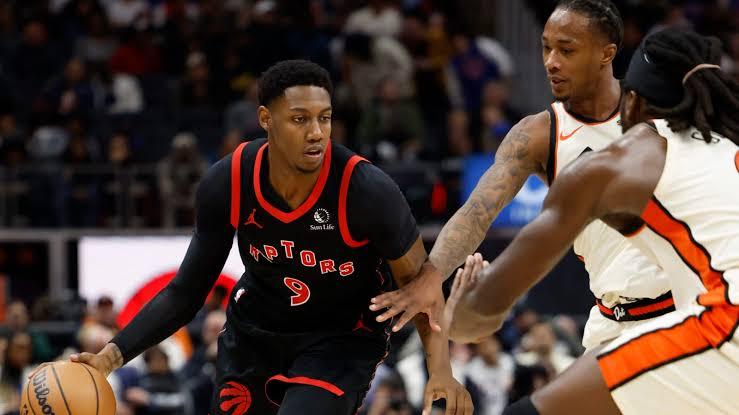 RJ Barrett shines at home for the Raptors