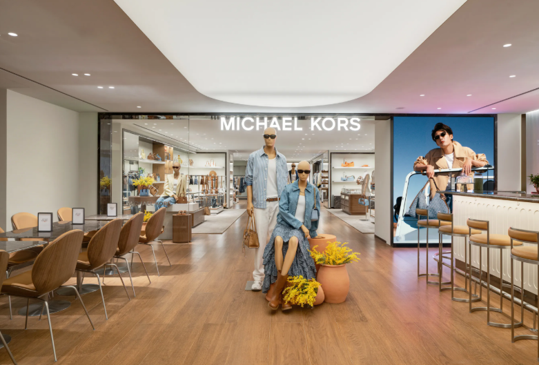 Asian Debut of the Exclusive Jet Set Lounge Highlights Michael Kors’ Strategic Retail Evolution in China’s Capital